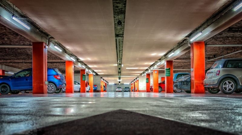 Parking con repetidor gnss